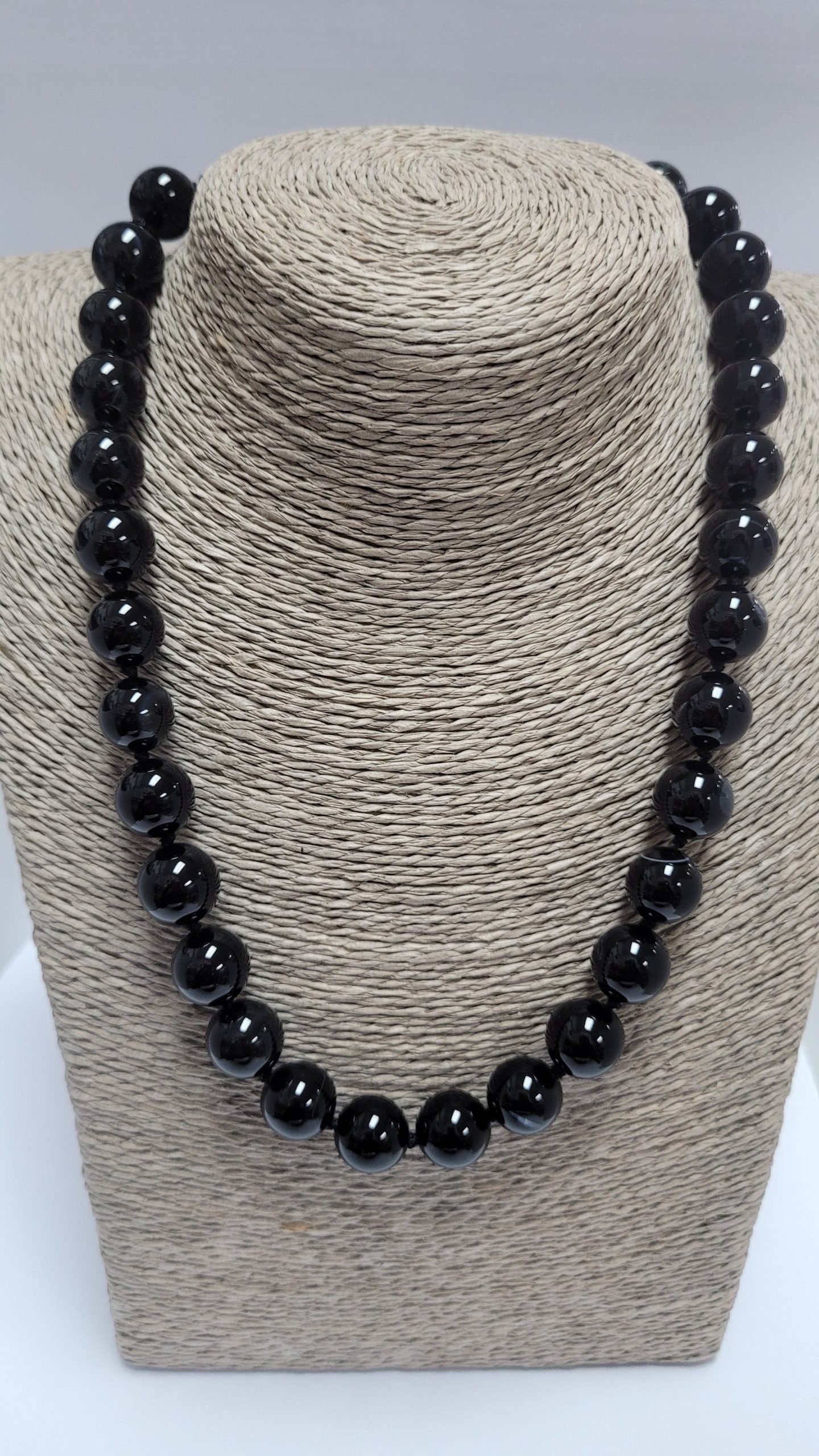 Genstone Necklaces (12mm)