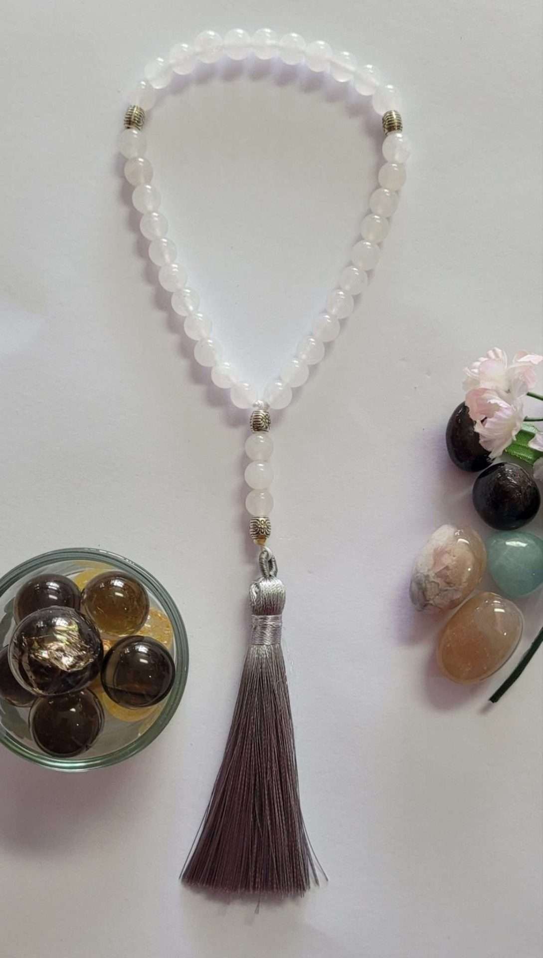 White  jade prayer beads