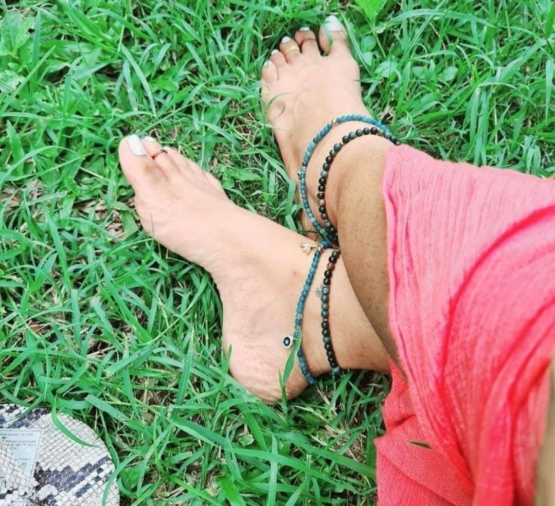 Anklets (no charms )